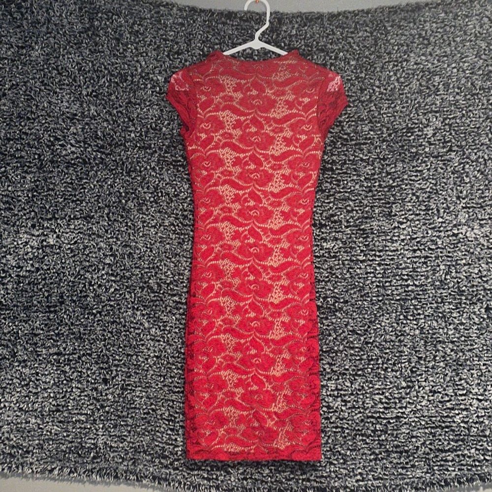 Brand:joe & elle size:small psa-fits to ur body shape